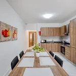 Seafront 2br Fully Equipped With Comfy Bed Qawra By 360 Estates خليج سانت بول