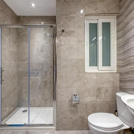 Seafront 2br Fully Equipped With Comfy Bed Qawra By 360 Estates Appartamento St. Paul's Bay