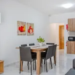 Apartman Seafront 2br Fully Equipped With Comfy Bed Qawra By 360 Estates San Pawl il-Baħar