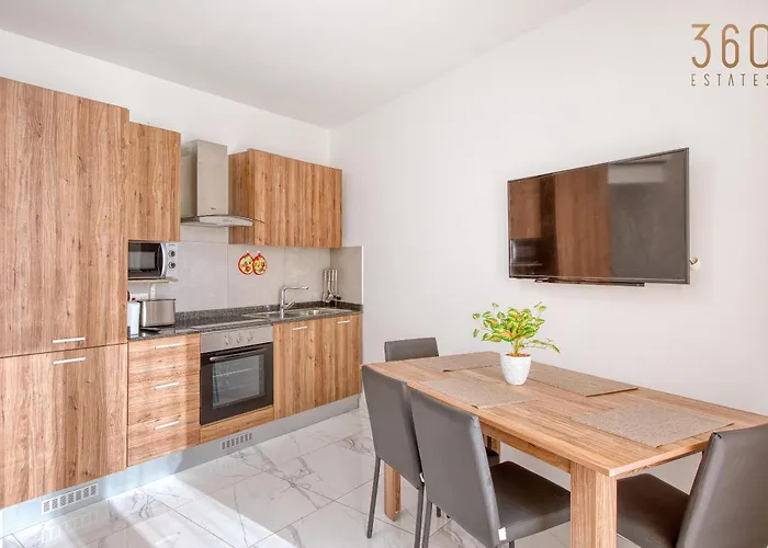 Seafront 2br Fully Equipped With Comfy Bed Qawra By 360 Estates Daire