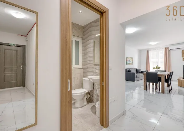 Seafront 2br Fully Equipped With Comfy Bed Qawra By 360 Estates St. Paul's Bay