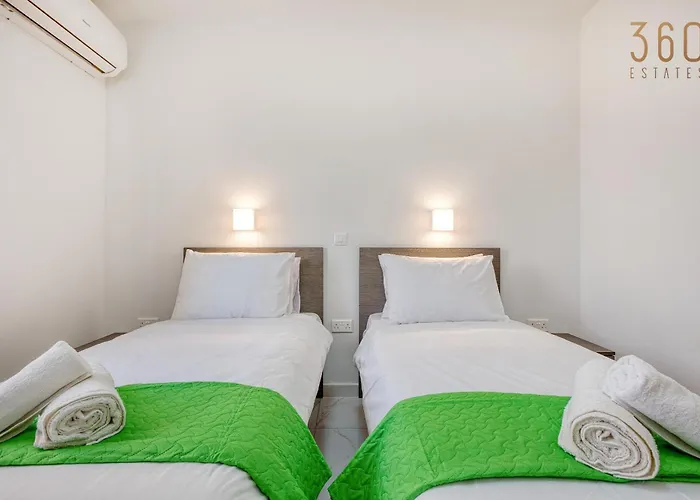 Seafront 2br Fully Equipped With Comfy Bed Qawra By 360 Estates Daire *