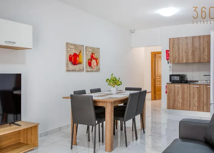 Daire Seafront 2br Fully Equipped With Comfy Bed Qawra By 360 Estates St. Paul's Bay