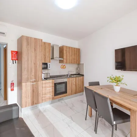 Seafront 2br Fully Equipped With Comfy Bed Qawra By 360 Estates 公寓 *