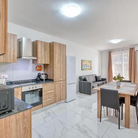 Seafront 2br Fully Equipped With Comfy Bed Qawra By 360 Estates 公寓 *